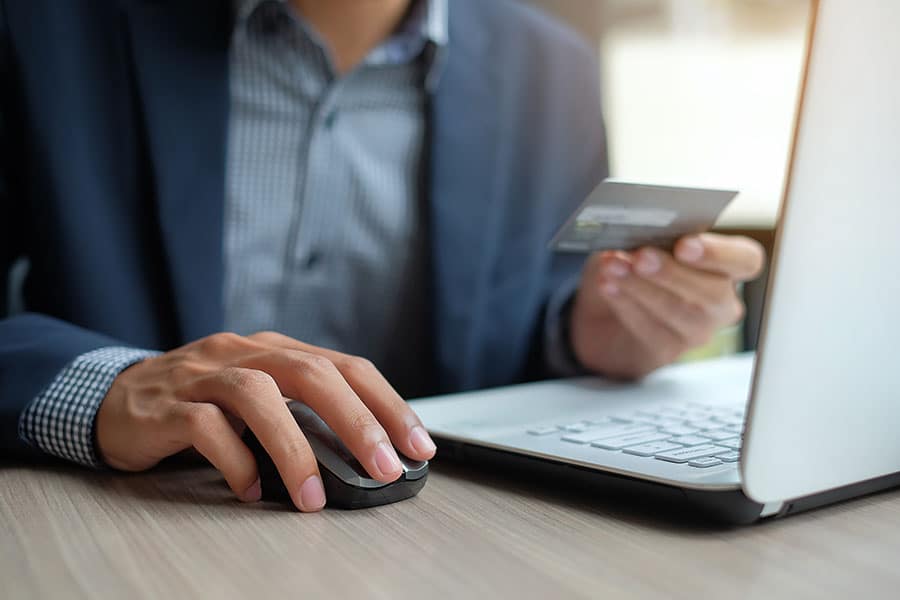 How to Streamline Your Sales Process - Featured Image